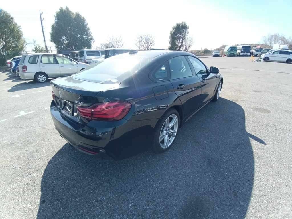 BMW 4-SERIES
