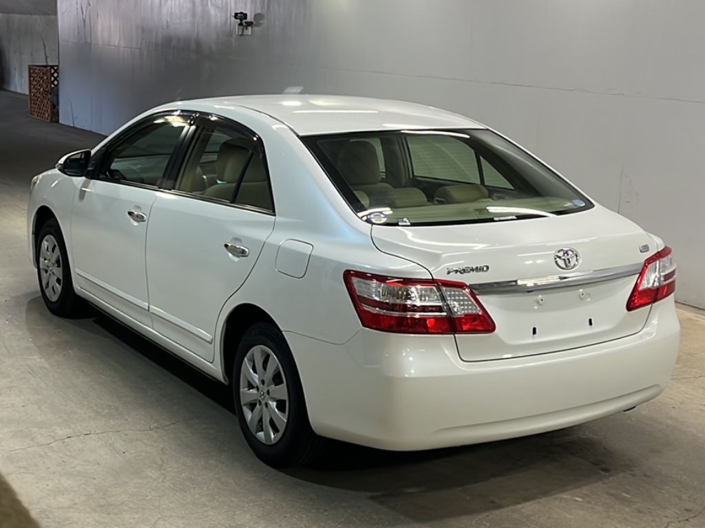 TOYOTA PREMIO