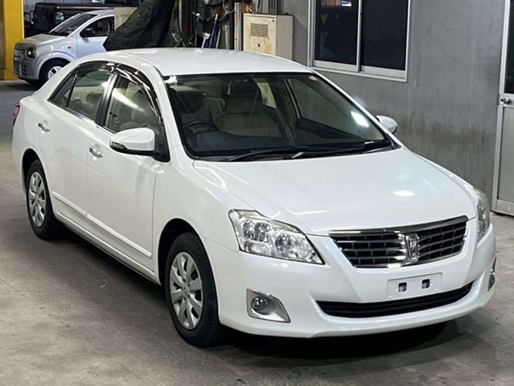 TOYOTA PREMIO