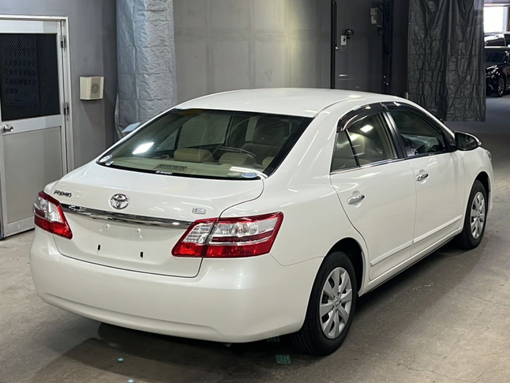 TOYOTA PREMIO