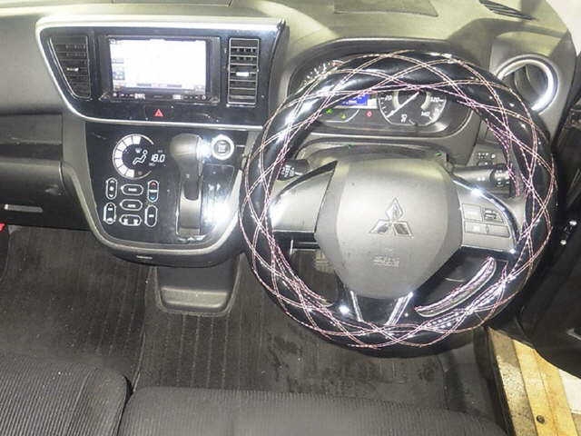 MITSUBISHI EK SPACE