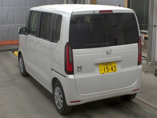 HONDA N-BOX