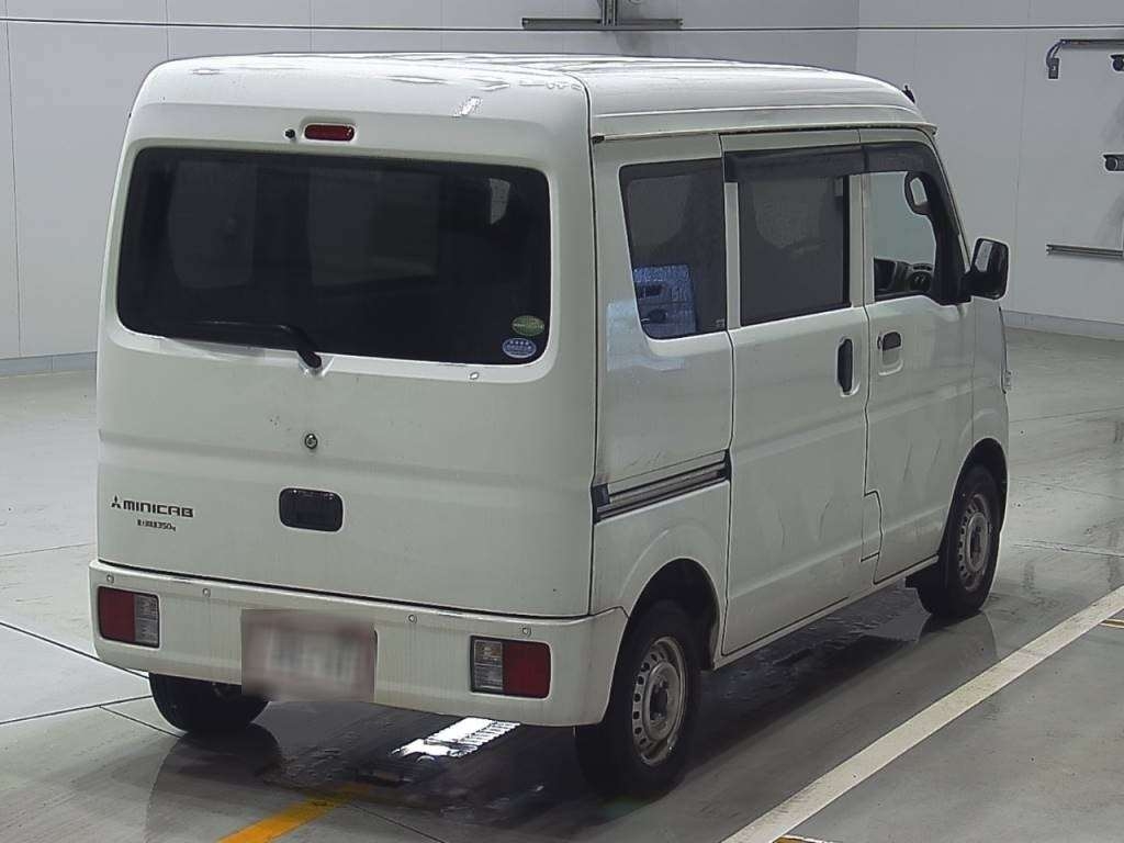 MITSUBISHI MINICAB