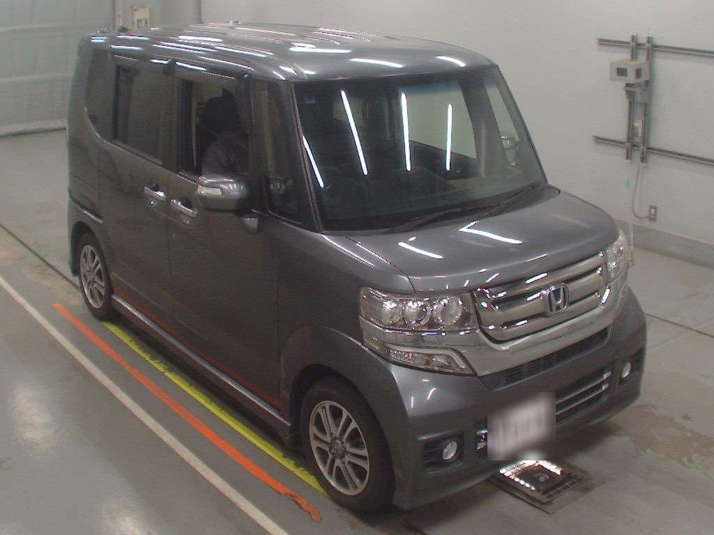 HONDA N-BOX+