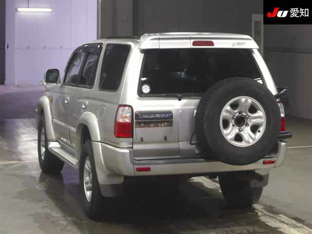 TOYOTA HILUX SURF