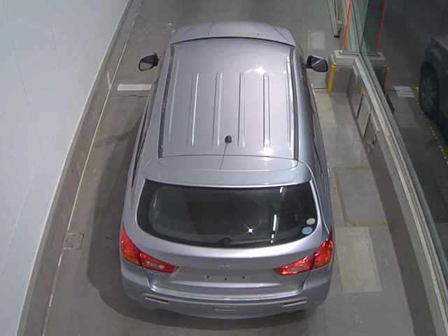 MITSUBISHI RVR