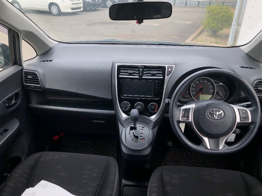 TOYOTA RACTIS