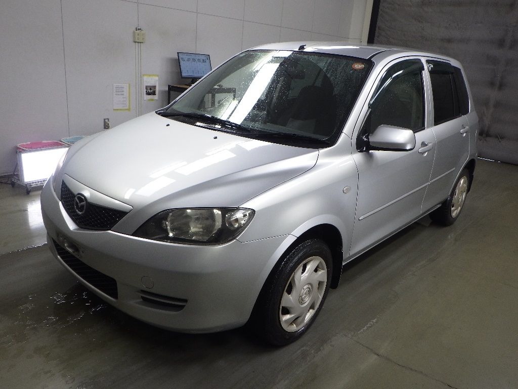 MAZDA DEMIO