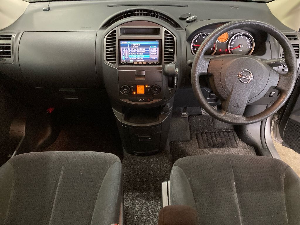 NISSAN LAFESTA