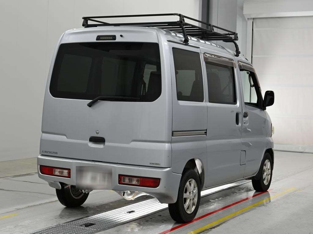 MITSUBISHI MINICAB