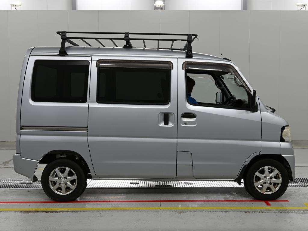 MITSUBISHI MINICAB