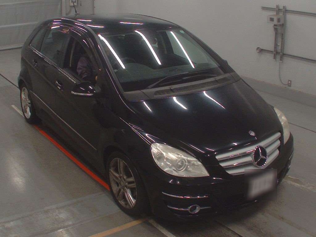 MERCEDES-BENZ B-CLASS
