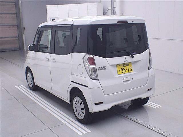 MITSUBISHI EK SPACE
