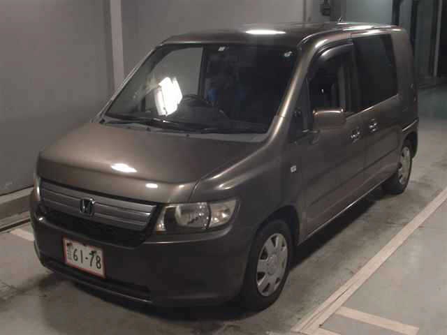 HONDA MOBILIO SPIKE