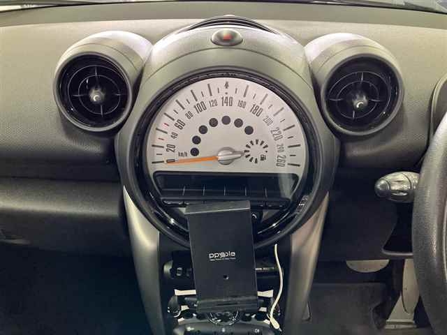 MINI CROSSOVER