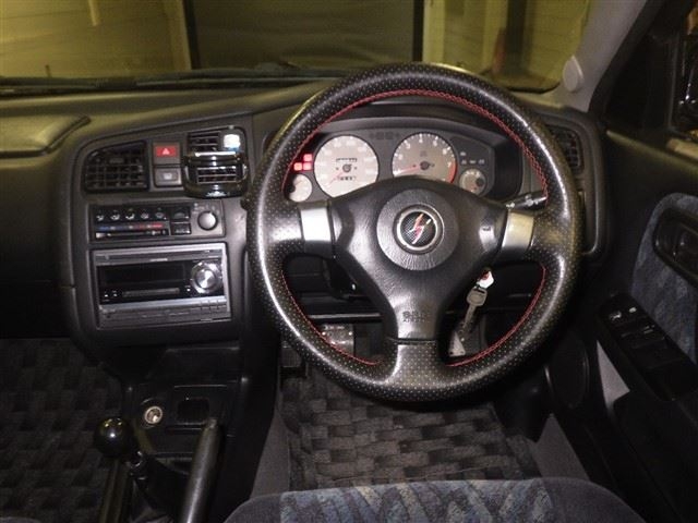 NISSAN PRIMERA
