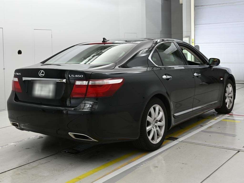 LEXUS LS460