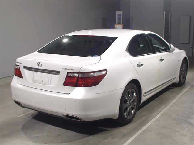 LEXUS LS460