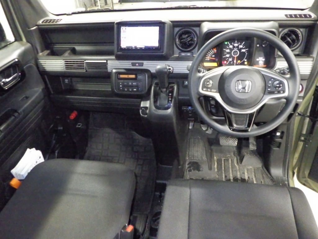 HONDA N-VAN