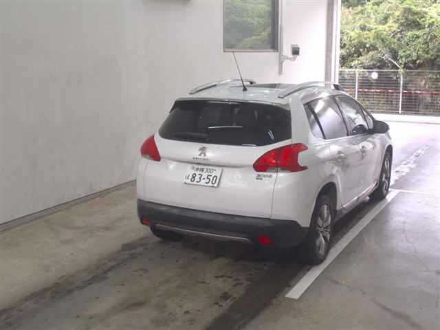 PEUGEOT 2008