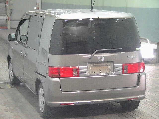 HONDA MOBILIO SPIKE