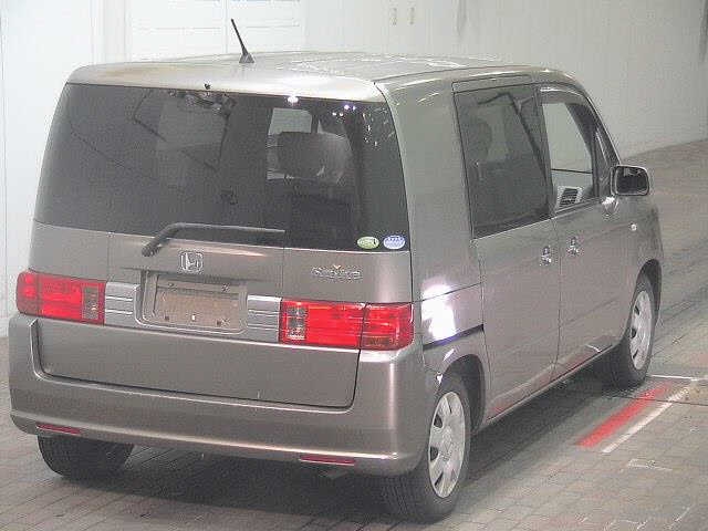 HONDA MOBILIO SPIKE