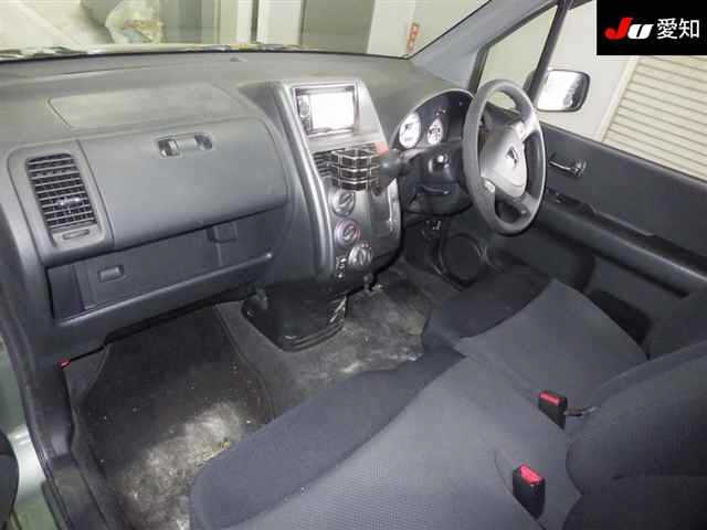 HONDA MOBILIO SPIKE