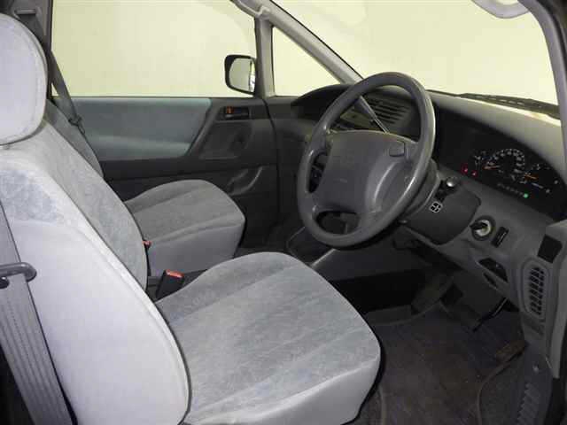 TOYOTA ESTIMA EMINA