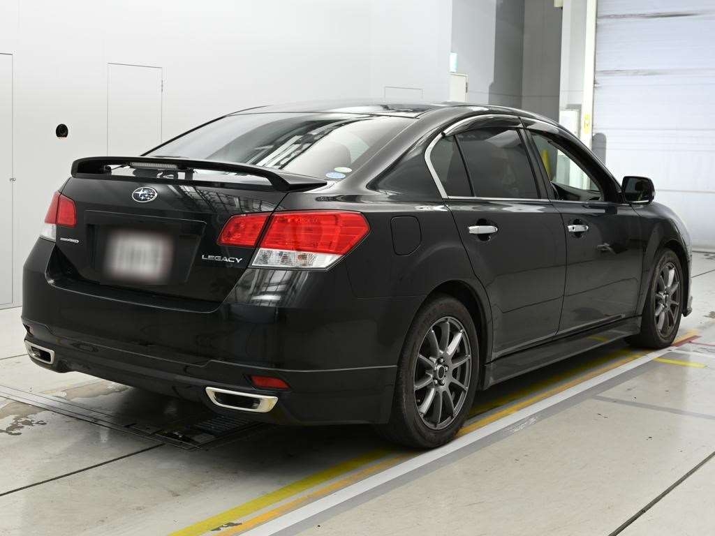 SUBARU LEGACY B4