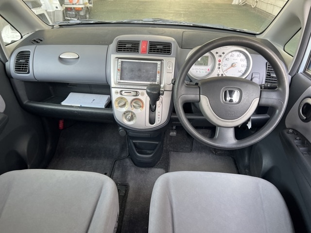 HONDA LIFE