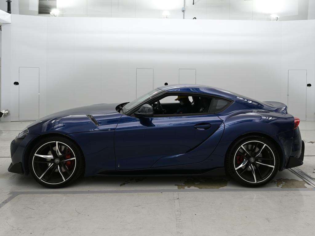TOYOTA SUPRA