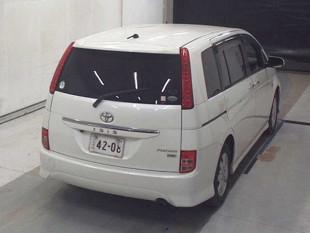 TOYOTA ISIS