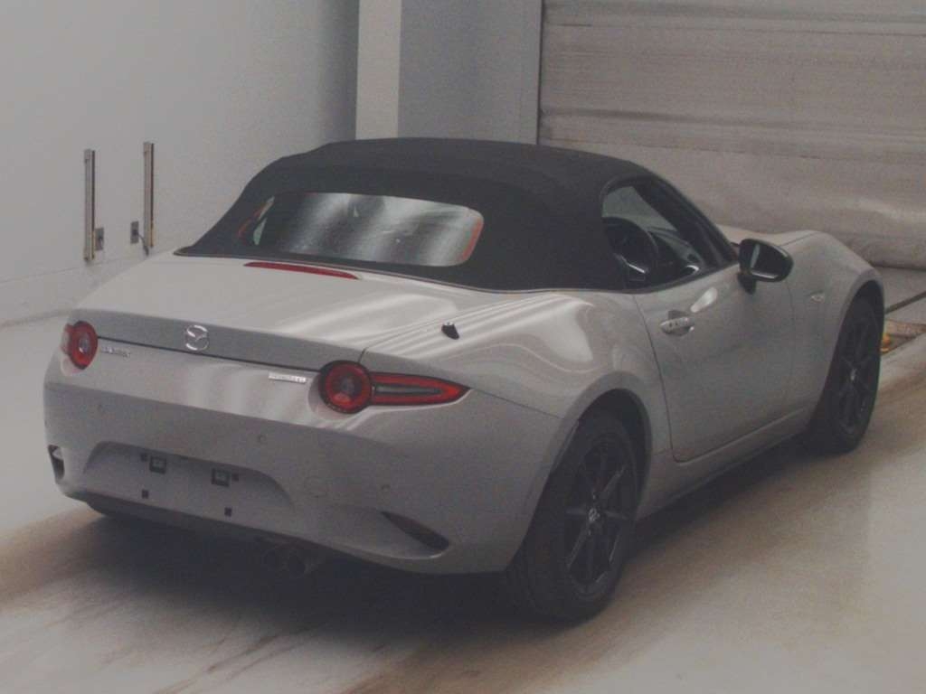 MAZDA ROADSTER
