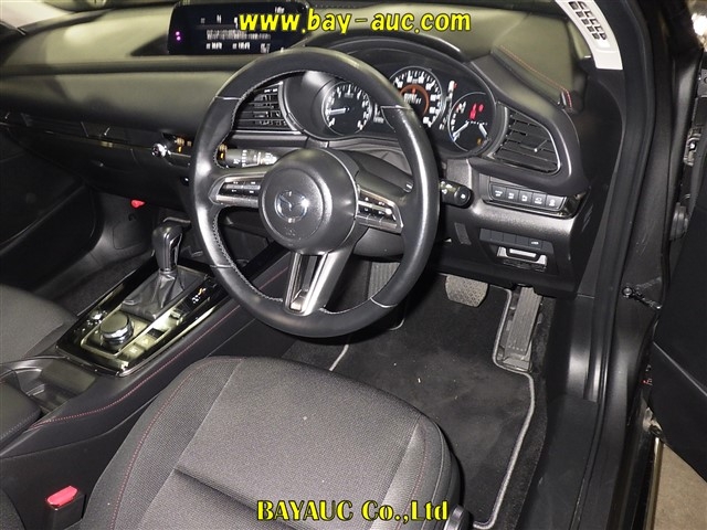 MAZDA CX-30