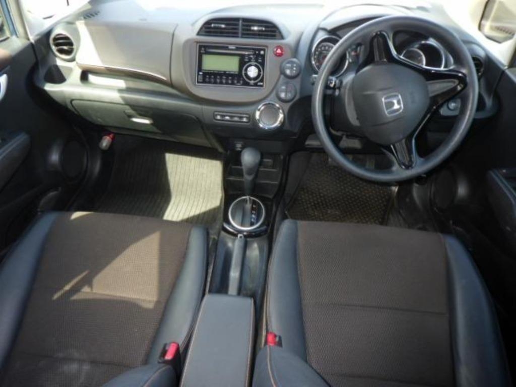 HONDA FIT SHUTTLE