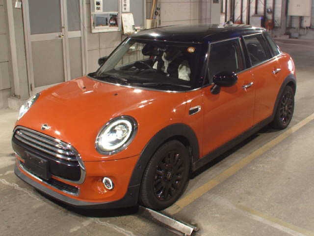 MINI HATCH