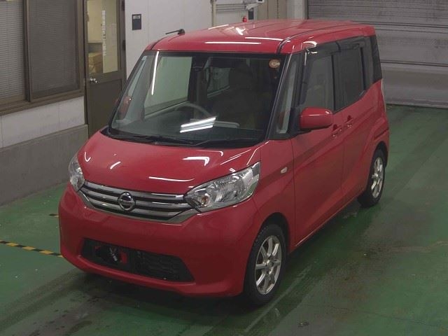 NISSAN DAYZ ROOX
