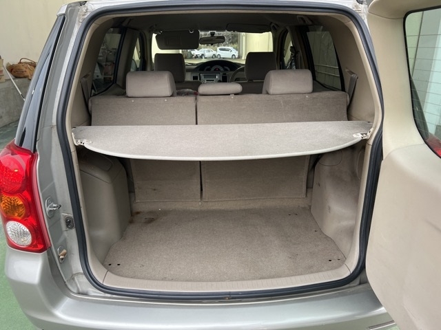 TOYOTA RAUM