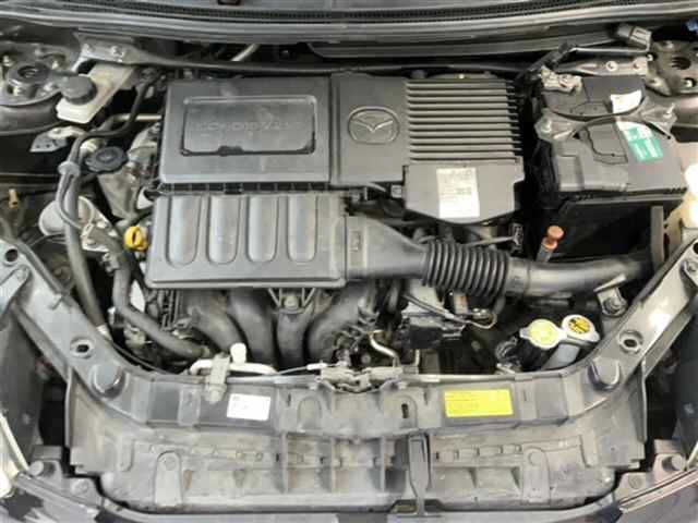 MAZDA VERISA
