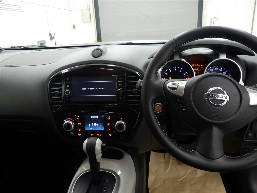NISSAN JUKE