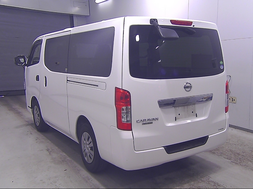 NISSAN NV350 CARAVAN