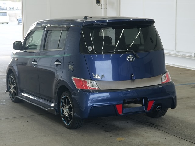 TOYOTA BB