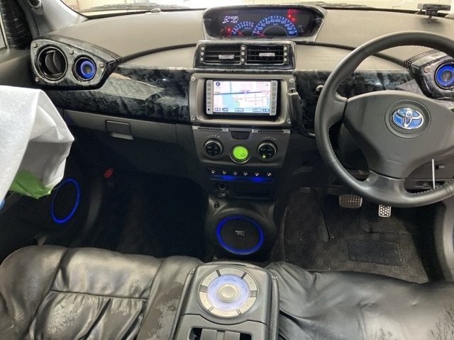 TOYOTA BB