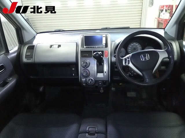 HONDA MOBILIO SPIKE