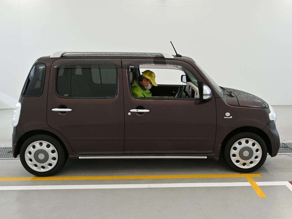 DAIHATSU MIRA COCOA