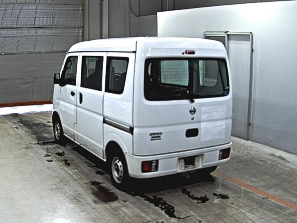 NISSAN NV100 CLIPPER