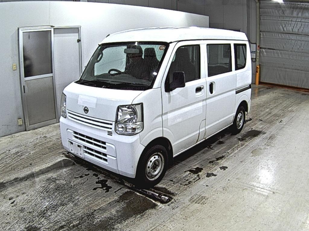 NISSAN NV100 CLIPPER