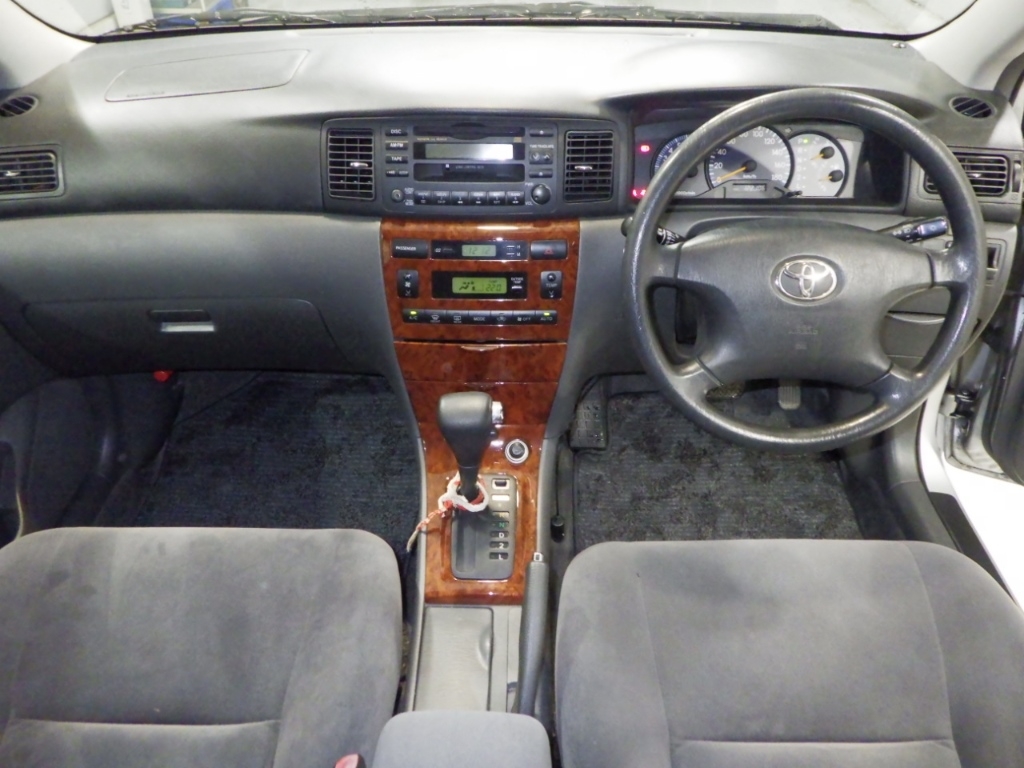 TOYOTA COROLLA