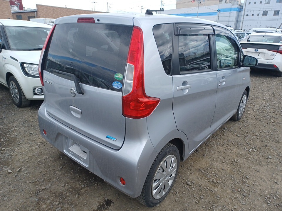 NISSAN DAYZ
