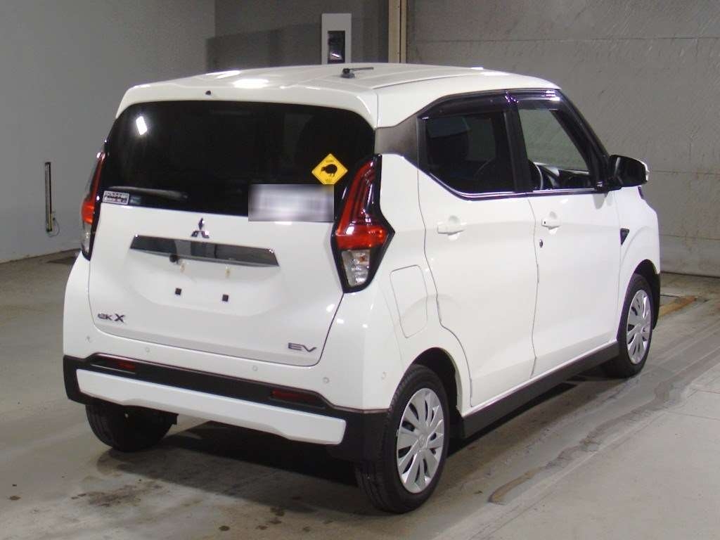 MITSUBISHI EK X EV